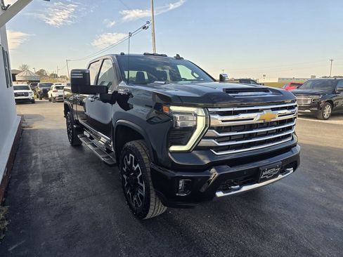 Used 2025 Chevrolet Silverado 2500 High Country w/ High Country Premium Package image 10