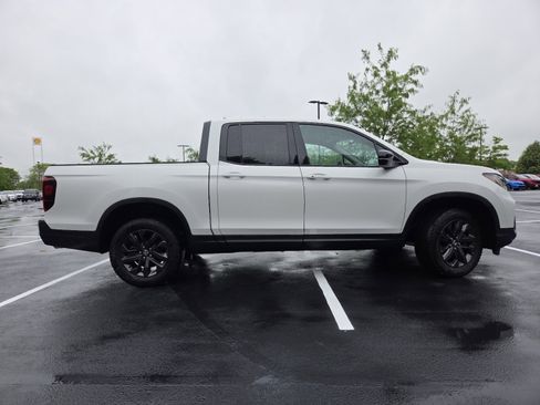 Certified 2025 Honda Ridgeline Sport image 23