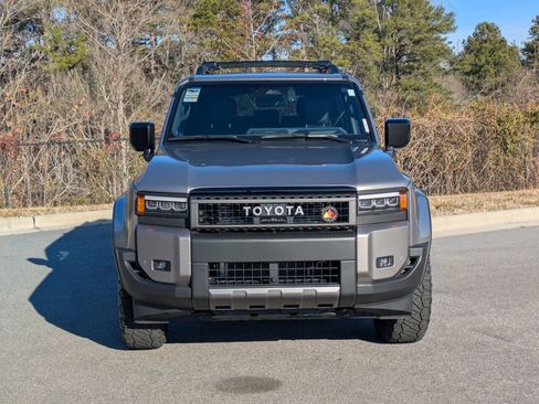 Used 2024 Toyota Land Cruiser image 2