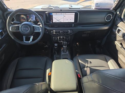 Used 2024 Jeep Wrangler Sahara w/ Technology Group image 13