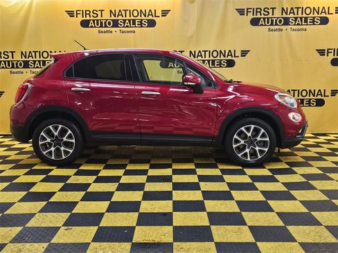 Used 2017 FIAT 500X Trekking image 2