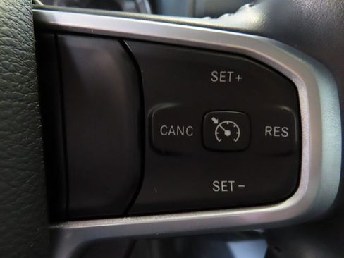 Used 2022 RAM 1500 Big Horn image 22