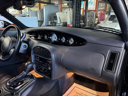 Used 2000 Plymouth Prowler image 12