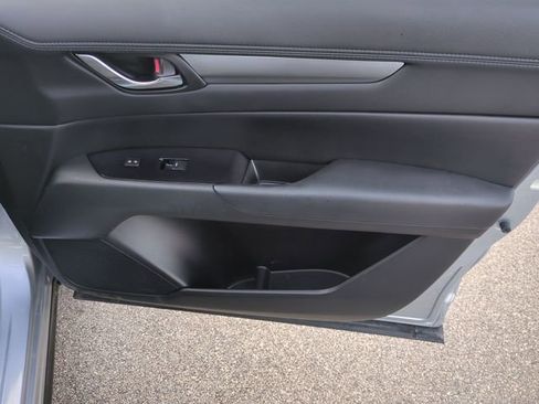 Used 2021 MAZDA CX-5 Touring image 34