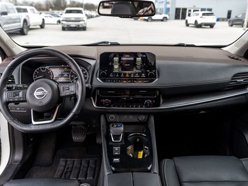 Used 2021 Nissan Rogue SL w/ Premium Package image 15