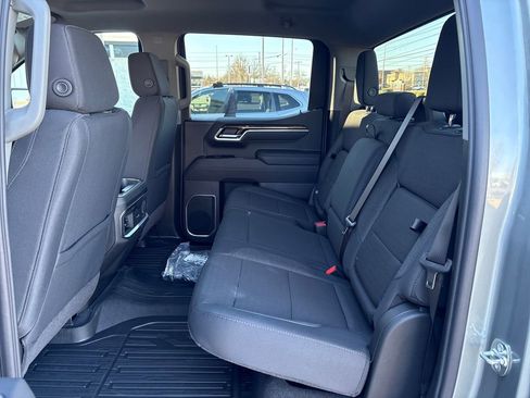 New 2026 GMC Sierra 1500 Elevation w/ LPO, Elevation Black Package image 37