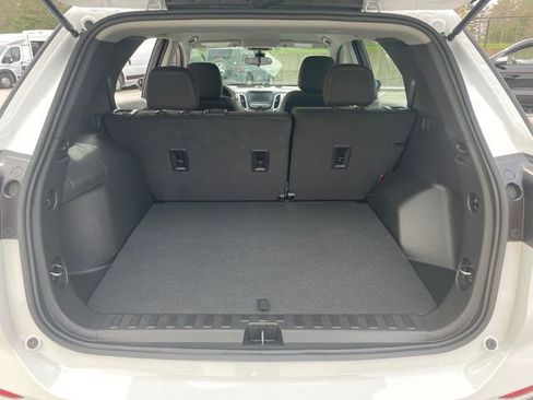Used 2024 Chevrolet Equinox LS AWD/4WD image 14