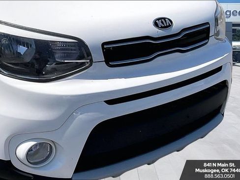 Used 2019 Kia Soul + FWD image 29