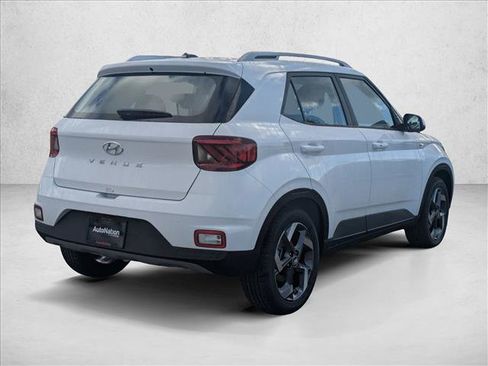 New 2026 Hyundai Venue SEL image 2