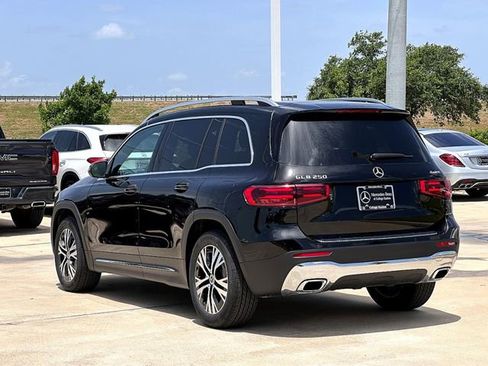 New 2025 Mercedes-Benz GLB 250 GLB 250 image 7