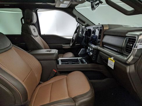 New 2025 Ford F350 King Ranch w/ Chrome Package image 26