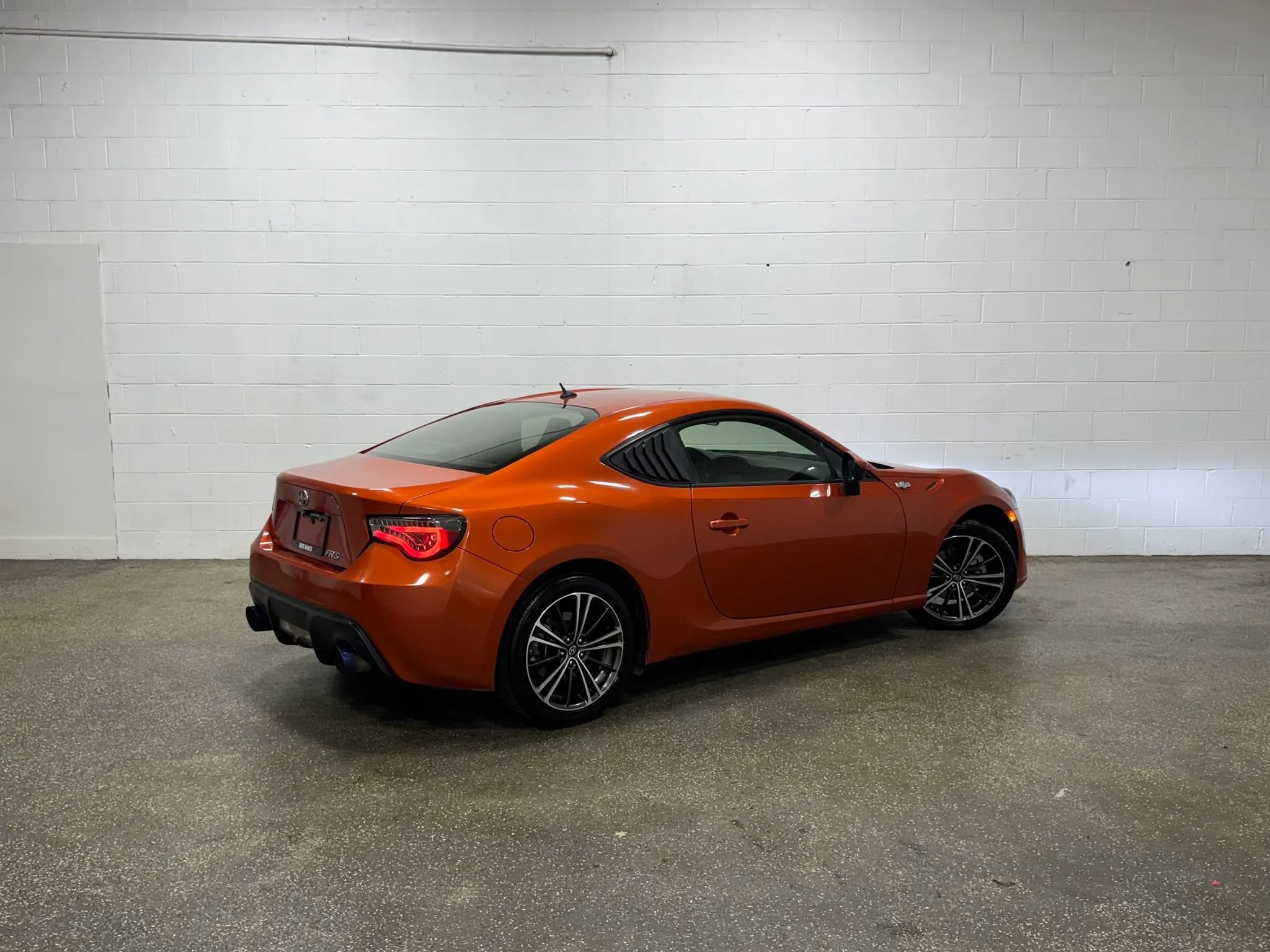 Used 2013 Scion FR-S RWD image 3