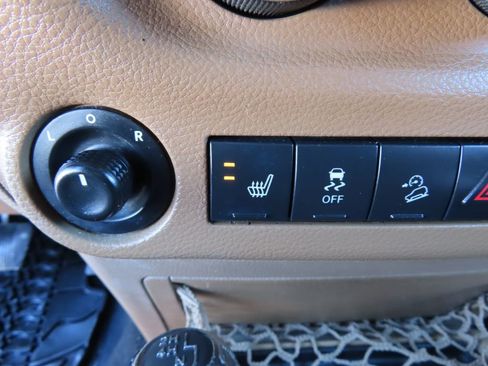 Used 2012 Jeep Wrangler Sahara w/ Connectivity Group image 5