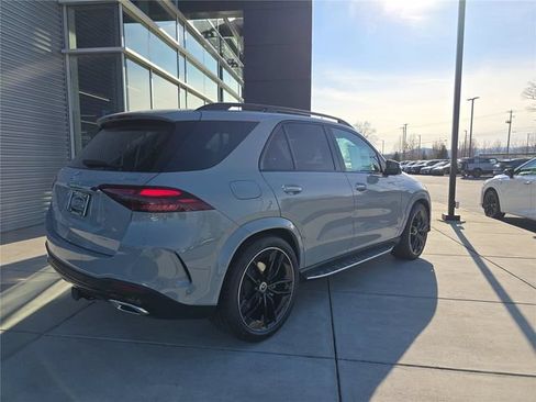 Used 2026 Mercedes-Benz GLE 450 4MATIC image 3