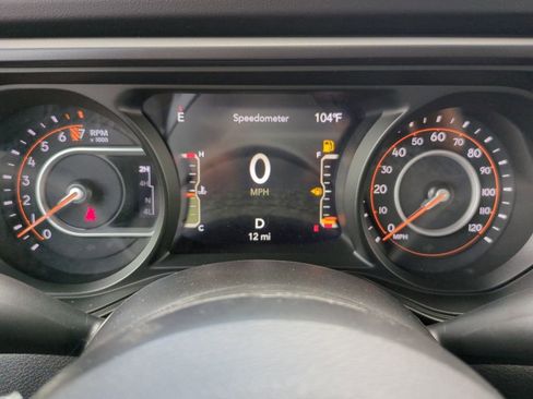 New 2025 Jeep Gladiator Rubicon w/ Convenience Group image 24