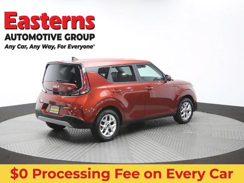 Used 2024 Kia Soul LX w/ Option Group 015 FWD image 41