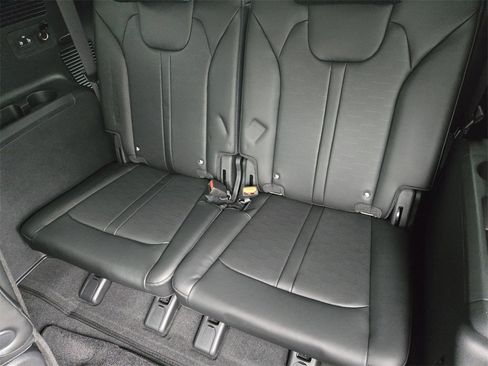 New 2026 Kia Sorento X-Line EX image 21