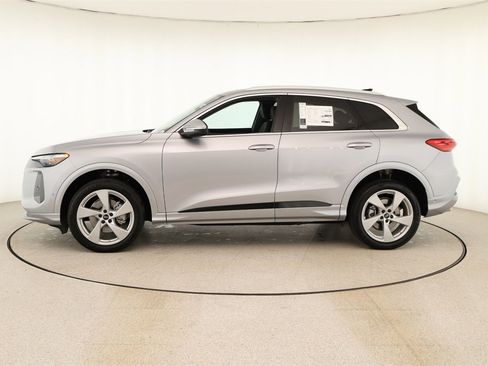 New 2025 Audi Q5 2.0T Premium Plus image 2