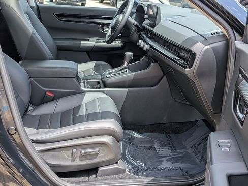 Used 2024 Honda CR-V EX-L image 29