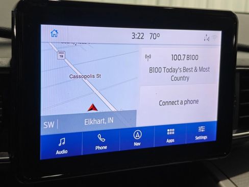 Used 2021 Ford Explorer XLT w/ Equipment Group 202A AWD/4WD image 36