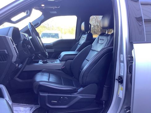 Used 2019 Ford F150 Raptor w/ Equipment Group 802A Luxury image 28