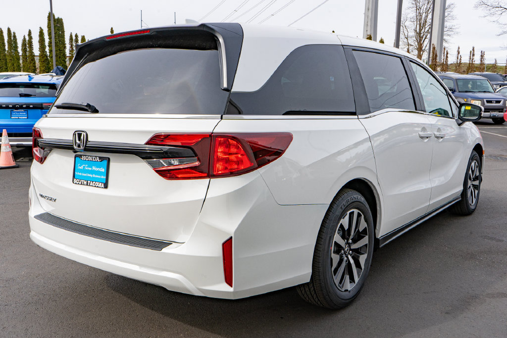 New 2026 Honda Odyssey EX-L image 6