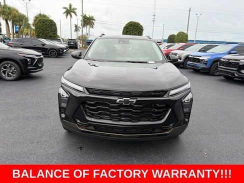 Used 2024 Chevrolet Trax ACTIV w/ Sunroof Package FWD image 2