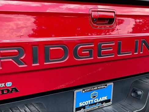 Certified 2025 Honda Ridgeline Black Edition image 23