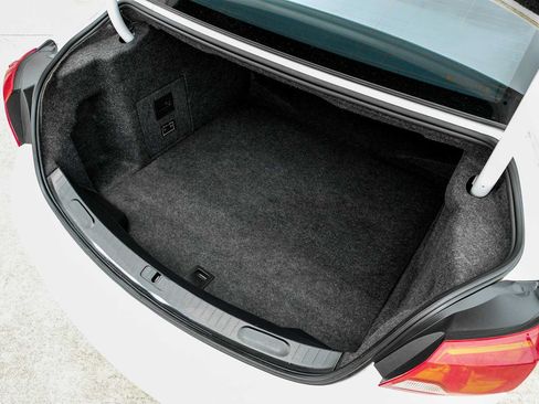 Used 2016 Chevrolet Impala LS FWD image 49