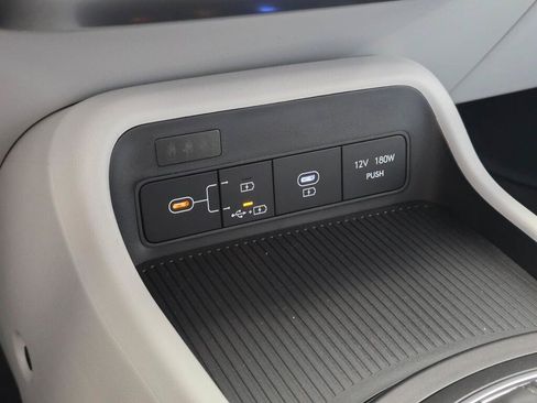 New 2026 Hyundai Kona SE AWD/4WD image 29