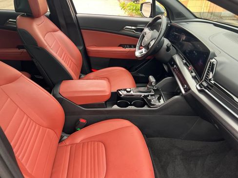 Certified 2023 Kia Sportage SX AWD/4WD image 22