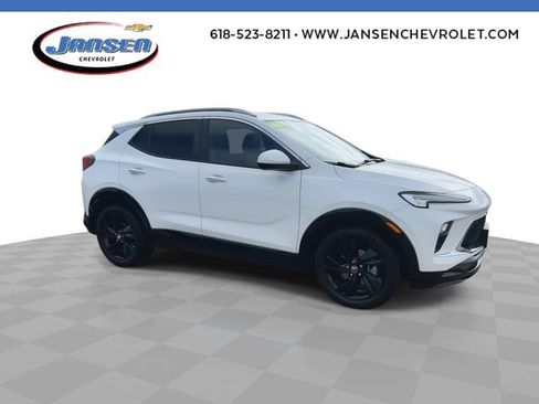 Used 2024 Buick Encore GX Sport Touring w/ Comfort Package FWD image 3