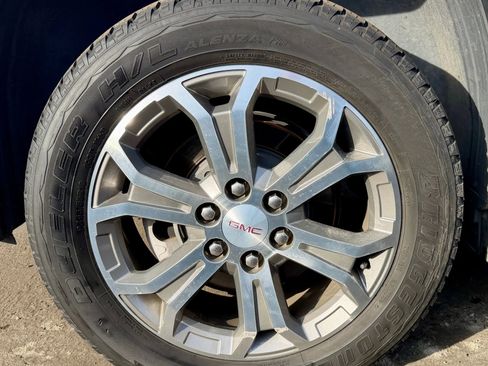 Used 2016 GMC Acadia SLT w/ Open Road Package image 6