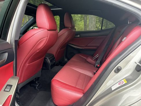 Used 2018 Lexus IS 300 F Sport w/ F Sport Package AWD/4WD image 16