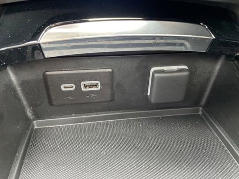 Used 2023 Buick Envision Essence w/ Sport Touring Package FWD image 26