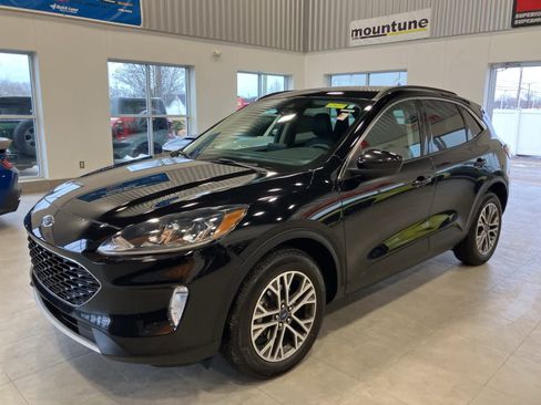 Certified 2020 Ford Escape SEL image 1