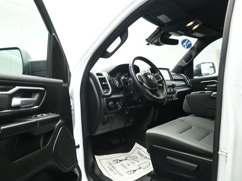 Used 2024 RAM 1500 Big Horn image 9