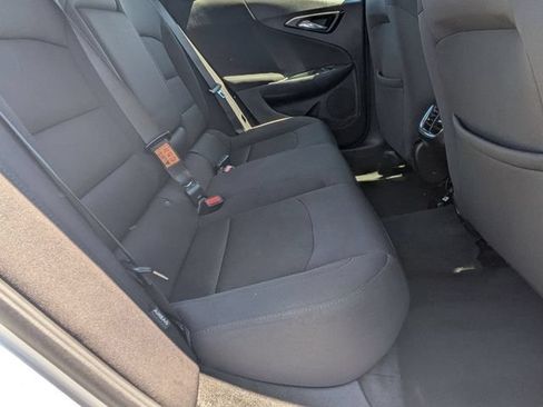 Used 2022 Chevrolet Malibu LT FWD image 29