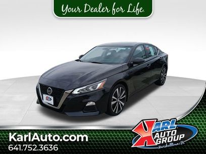 Used 2020 Nissan Altima 2.5 SR w/ Premium Package
