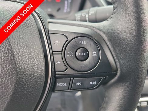 Used 2025 Toyota Corolla SE w/ SE Premium Package FWD image 26