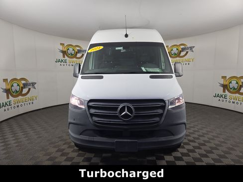 Used 2021 Mercedes-Benz Sprinter 144 Cargo w/ Driver Convenience Package image 2