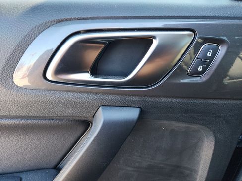 Used 2023 Ford Ranger Lariat w/ FX4 Off-Road Package image 27