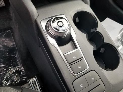 New 2026 Ford Escape ST-Line w/ Cold Weather Package image 21