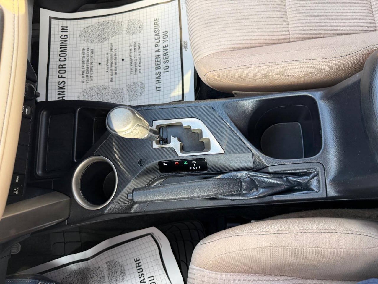 Used 2013 Toyota RAV4 XLE FWD image 13