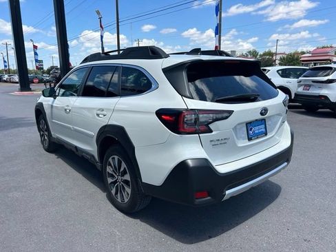 Used 2025 Subaru Outback Limited AWD/4WD image 5