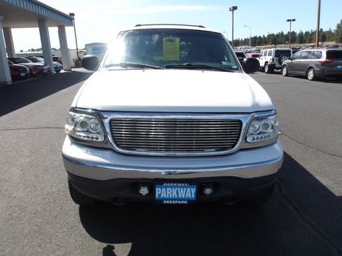 Used 2000 Ford Expedition XLT AWD/4WD image 8