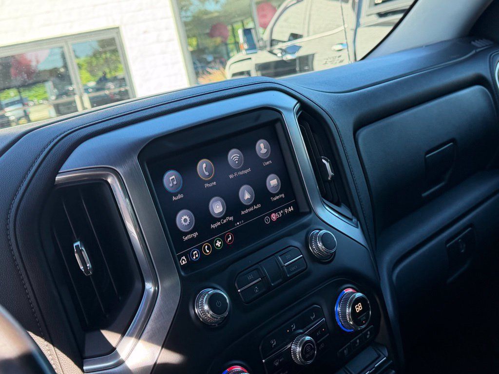 Used 2020 GMC Sierra 1500 SLT w/ SLT Convenience Package AWD/4WD image 18