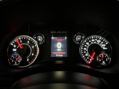 Used 2021 RAM 2500 Big Horn w/ Night Edition image 32