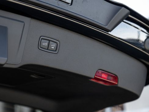 Certified 2026 Porsche Cayenne image 30