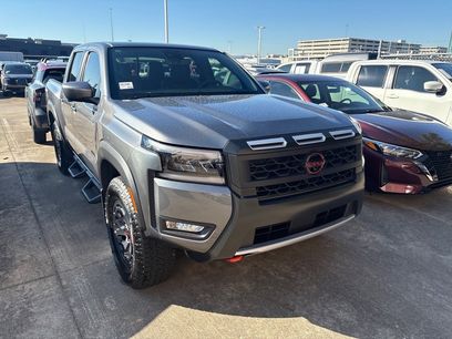 New 2026 Nissan Frontier PRO-4X w/ Pro Premium Package